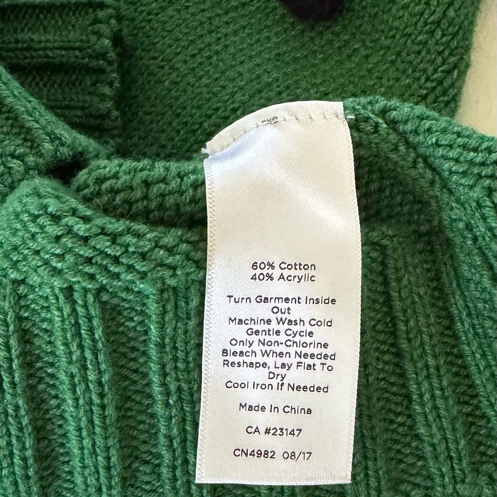 TALBOTS HOLIDAY GREEN SWEATER WITH NAVY POMPOM ACCENTS-MEDIUM - Picture 6 of 6
